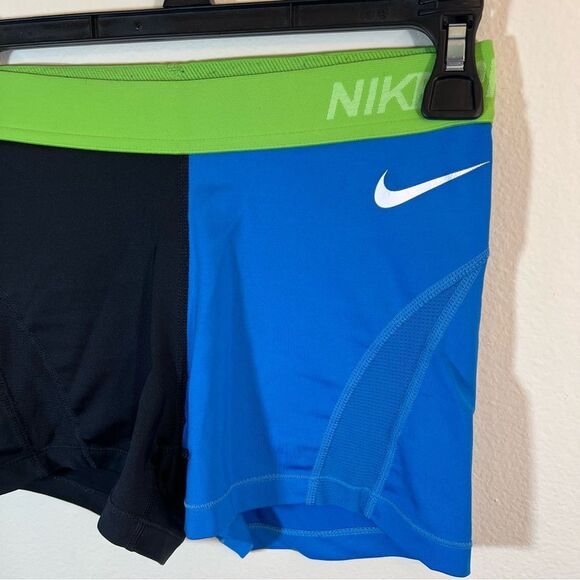 ✨ Nike Pro Blue Black Green Spandex Shorts Small - Picture 2 of 9
